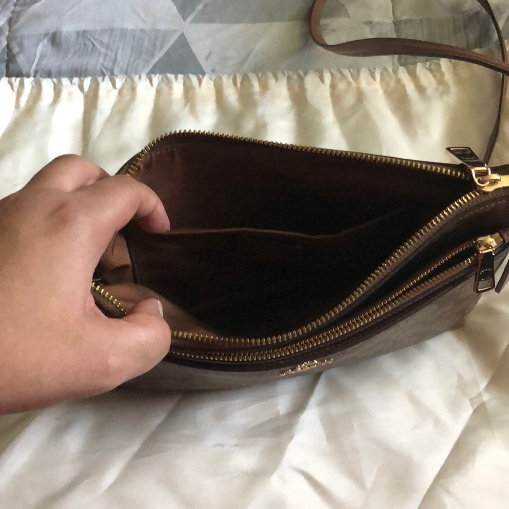 Authentic Coach - image 5